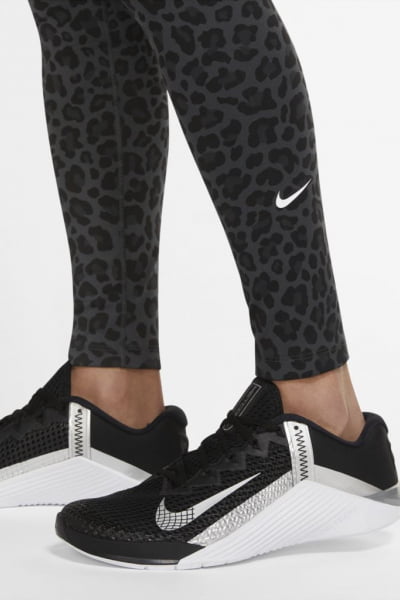 Legging Nike Dri-FIT One Feminina Preta